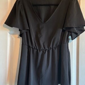 BloomChic Black V-Neck Blouse